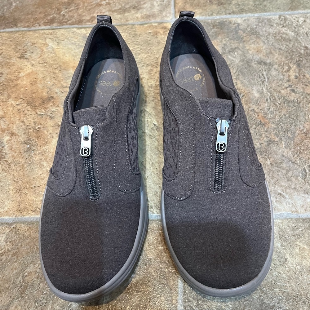 Bzees Womens Florence Laceless Zipper Casual And Fashion Sneakers Women's 10M